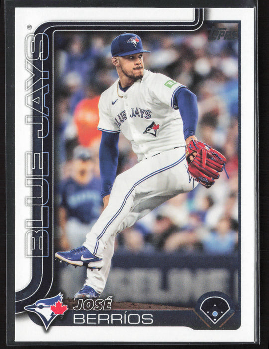 2025 Topps #33 José Berríos