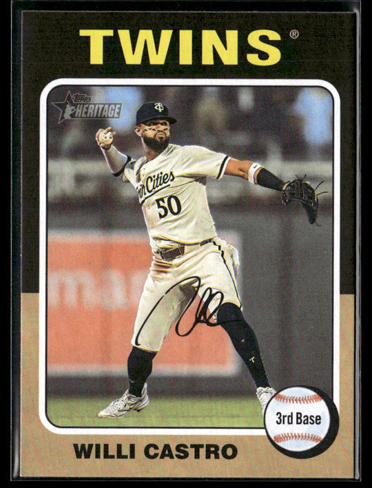 2024 Topps Heritage #608 Willi Castro