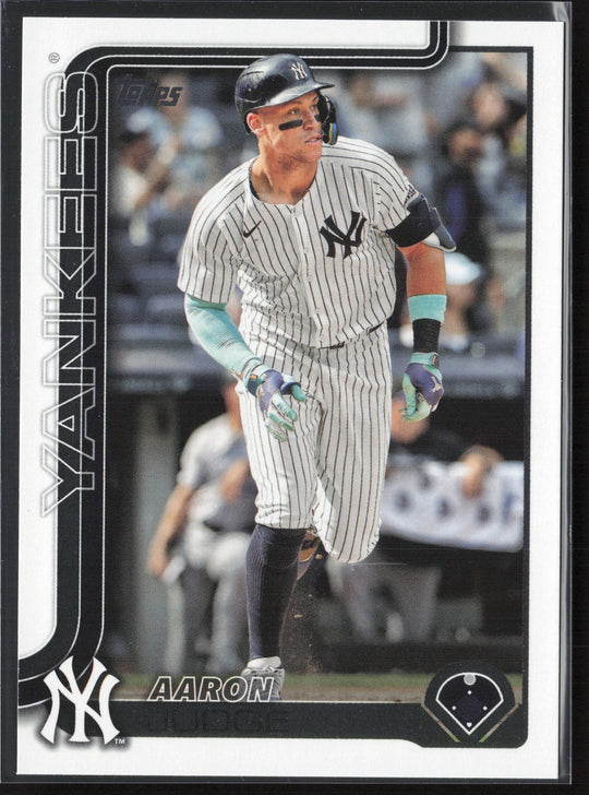 2025 Topps #300 Aaron Judge