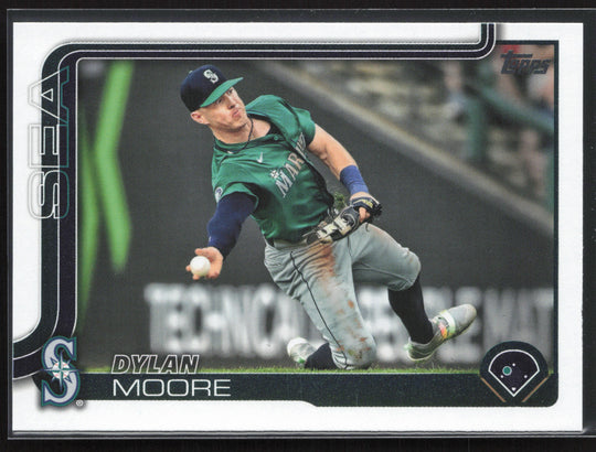 2025 Topps #105 Dylan Moore