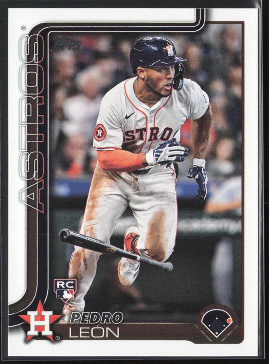 2025 Topps #30 Pedro León