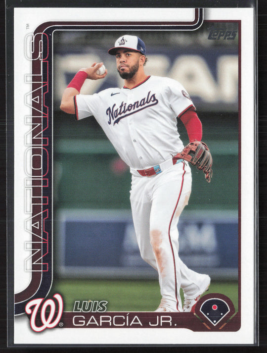 2025 Topps #9 Luis García Jr.