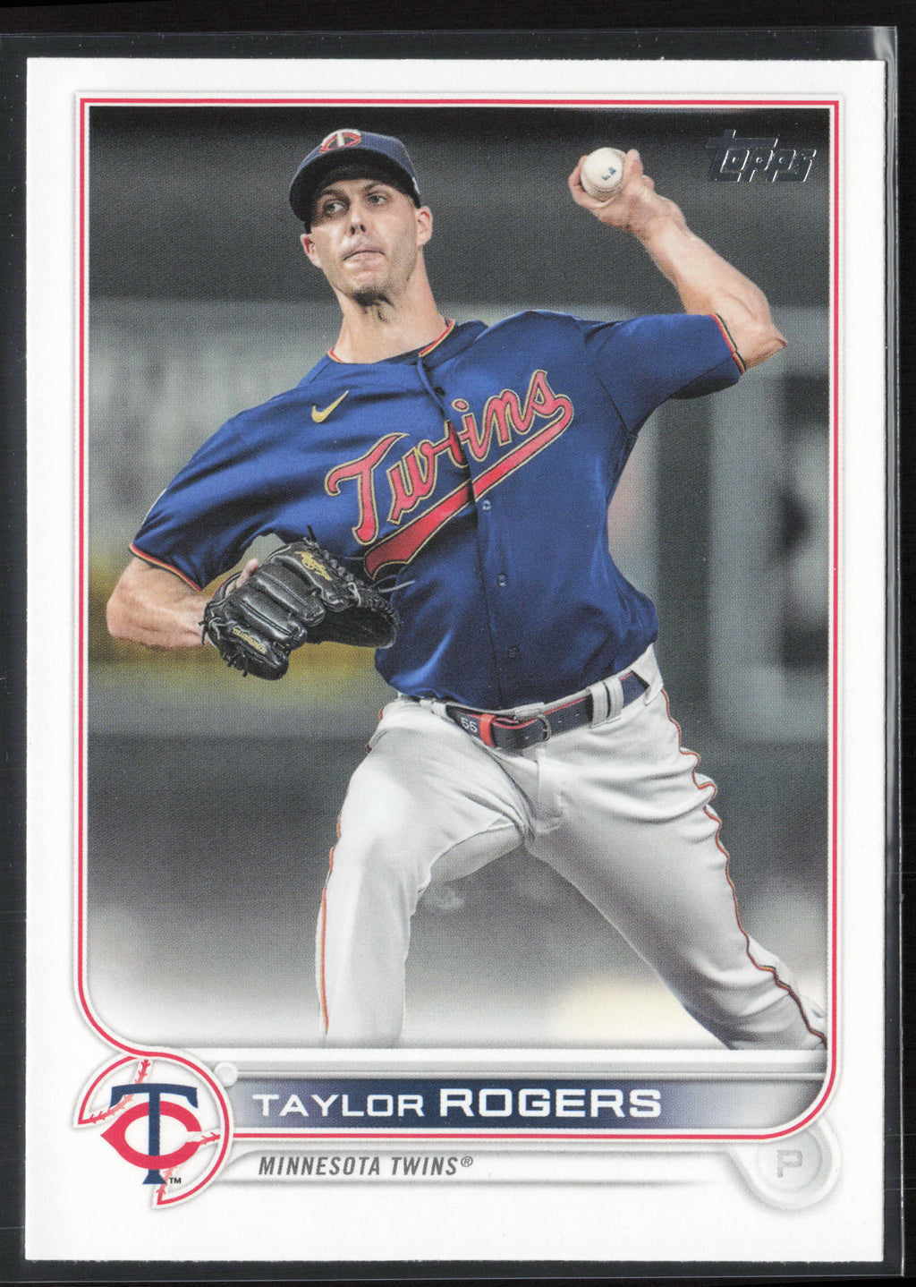 2022 Topps #32 Taylor Rogers