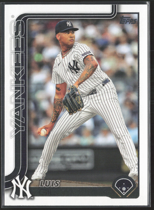 2025 Topps #321 Luis Gil