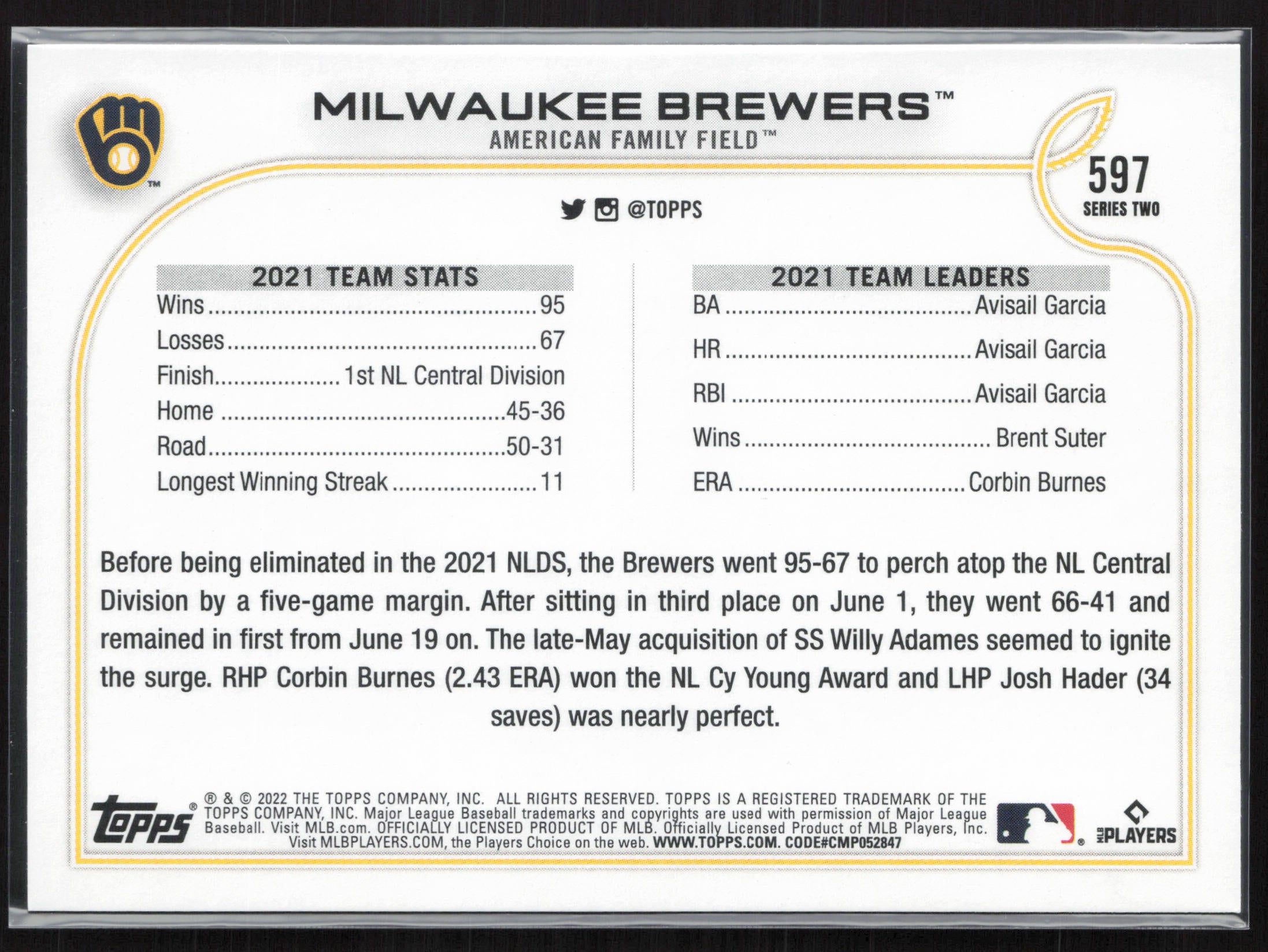 2022 Topps #597 Milwaukee Brewers