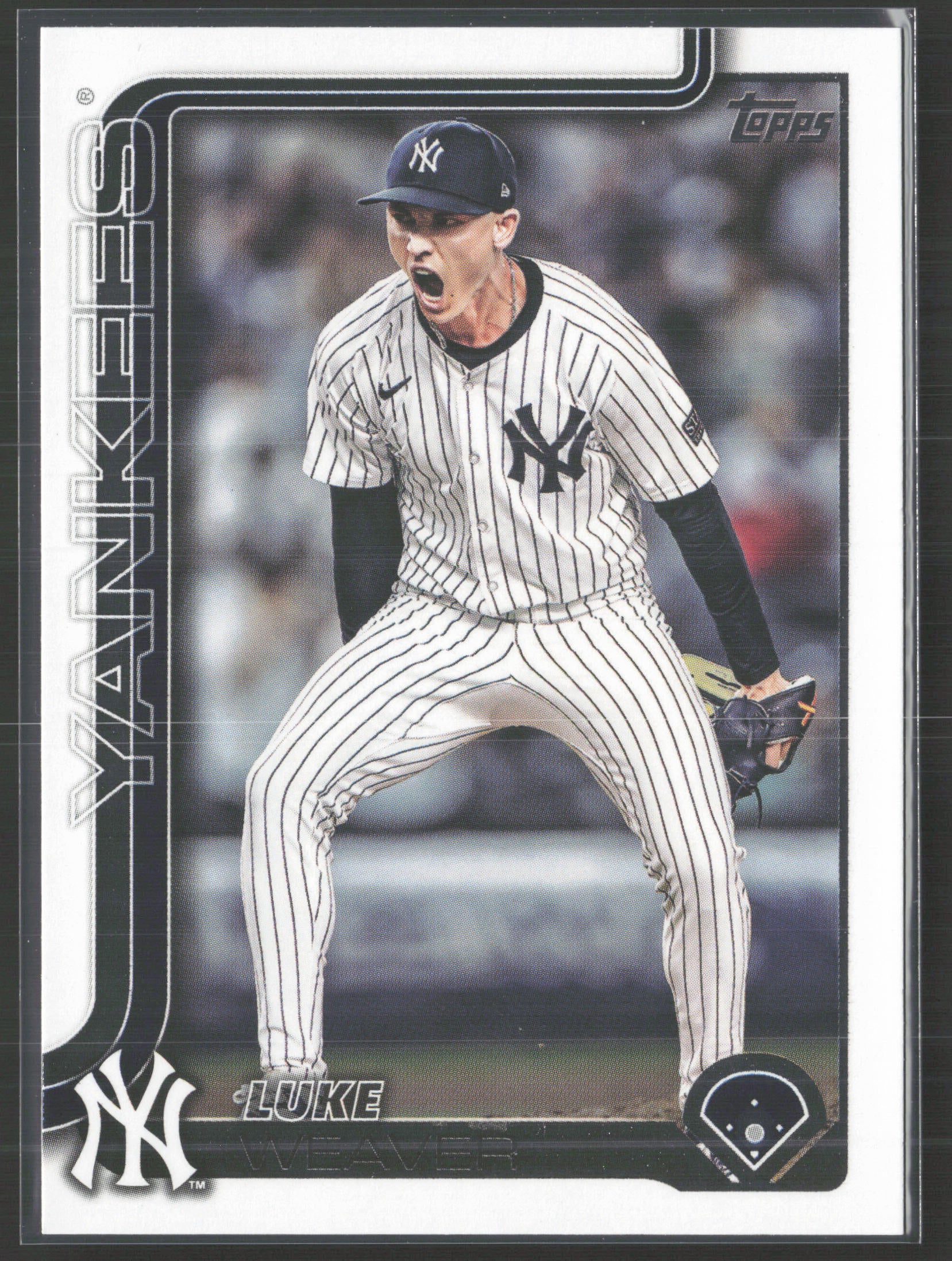 2025 Topps #506 Luke Weaver