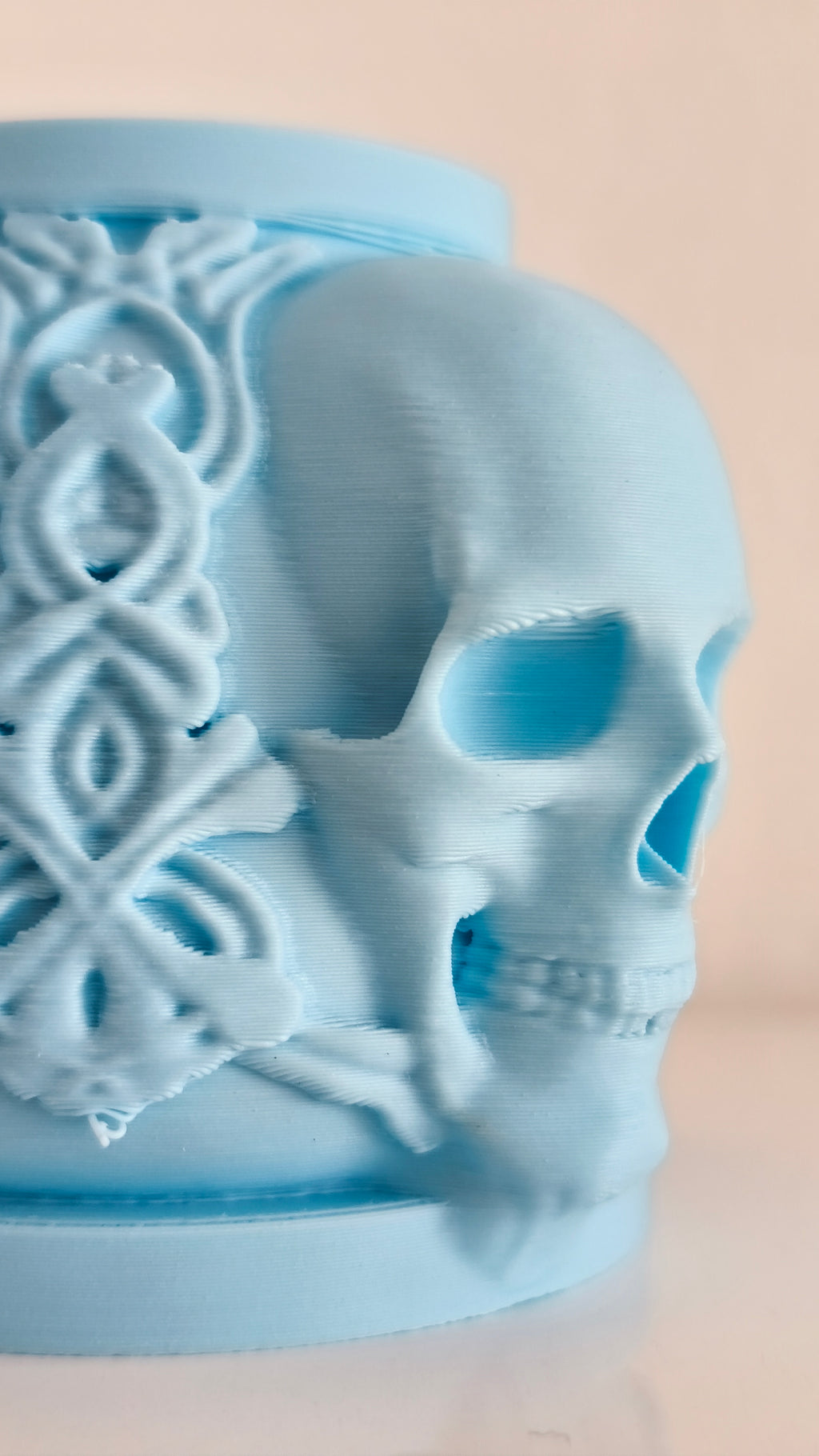 Skull Candle Holder – Gothic Decor, Halloween Centerpiece, 3D Printed Candle Stand, Horror Gift