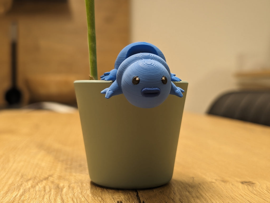 🪱 Tardigrade – Articulated Figure Keychain