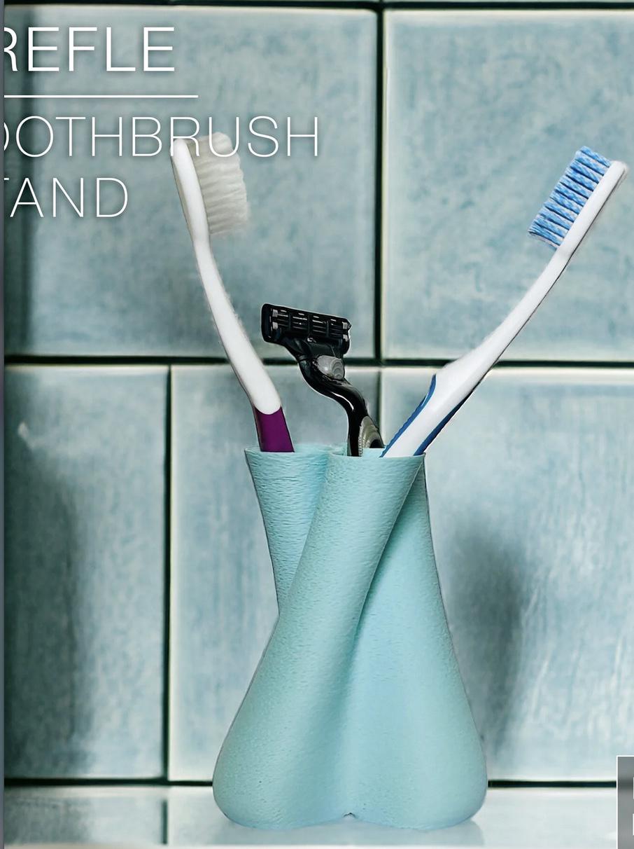 TREFLE Self-Draining Toothbrush Stand – Hygienic, Angled 3D Printed Holder