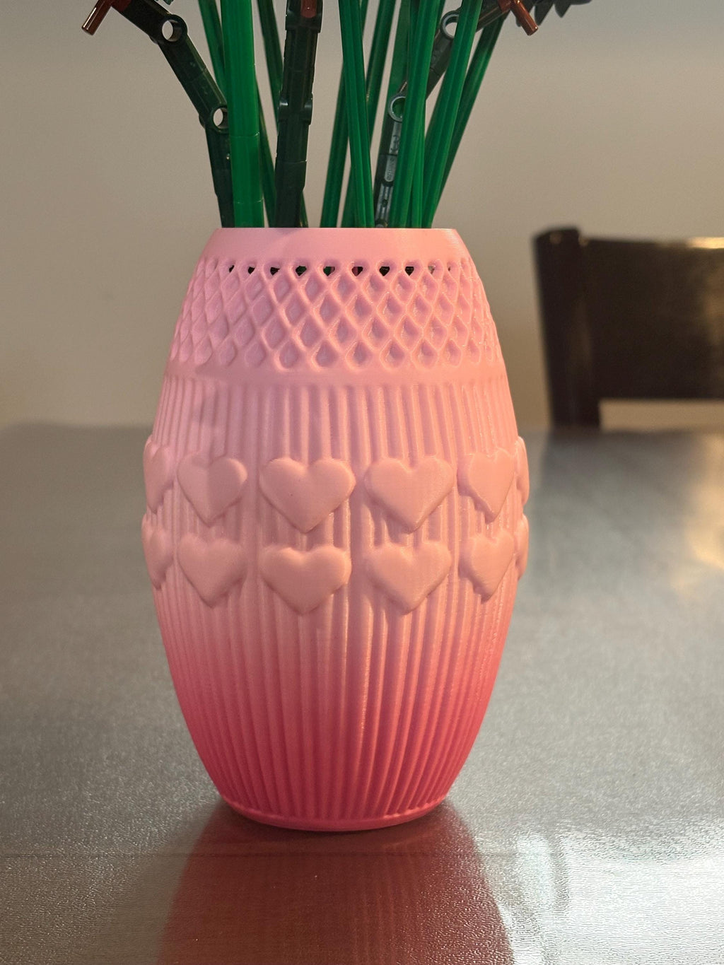 Elegant 3D Printed Valentine’s Heart Vase – Romantic Decor with Lattice Design