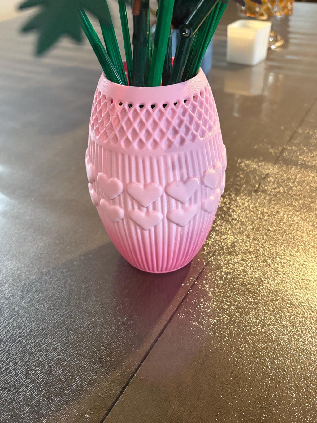 Elegant 3D Printed Valentine’s Heart Vase – Romantic Decor with Lattice Design